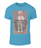 Insight and humour on this beautiful t-shirt. Mark Twain - Majority