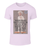 Insight and humour on this beautiful t-shirt. Mark Twain - Majority