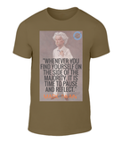 Insight and humour on this beautiful t-shirt. Mark Twain - Majority